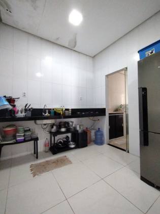 Excelente casa sendo 3/4 TODA REFORMADA