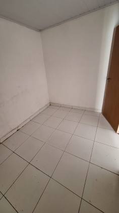 Casa Reformada sendo 3/4 no Clima Bom