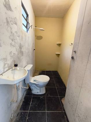 ? Ponto Comercial à Venda – Em Frente à portaria 2 da UFAL!