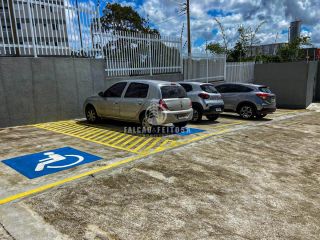 Sala Comercial Para Alugar no bairro Vila Canária em Salvador
