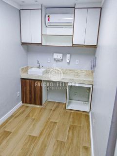 Sala Comercial no bairro Itaigara