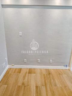 Sala Comercial no bairro Itaigara