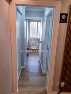 Sala Comercial no bairro Itaigara