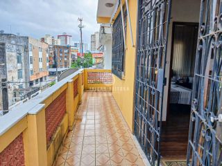Casa Para Alugar no bairro Matatu em Salvador