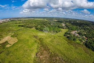 Terreno Para Vender no bairro Abrantes em Camaçari