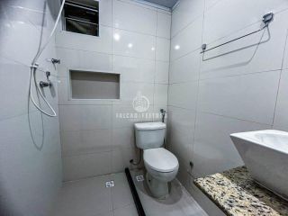 Casa à venda em itapuã