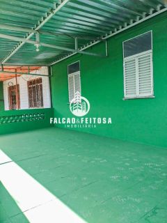 Casa à venda em Fazenda Grande do Retiro