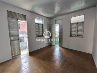 Casa à venda em Fazenda Grande do Retiro