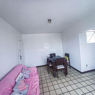 Apartamento à venda no Canela