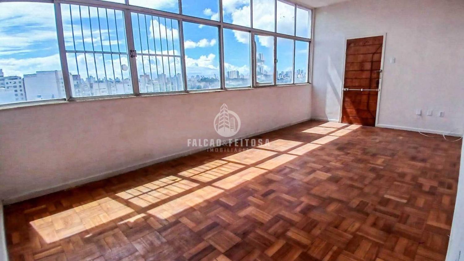 Apartamento à venda em Nazaré