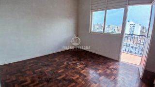 Apartamento à venda em Nazaré