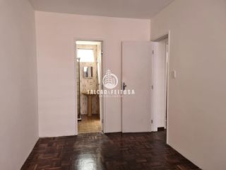 Apartamento à venda no Candeal