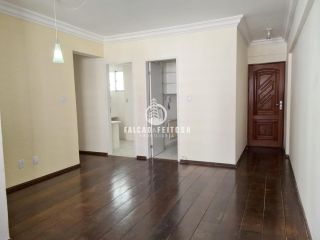 Apartamento à venda no Candeal