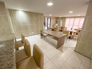 Apartamento à venda no Candeal