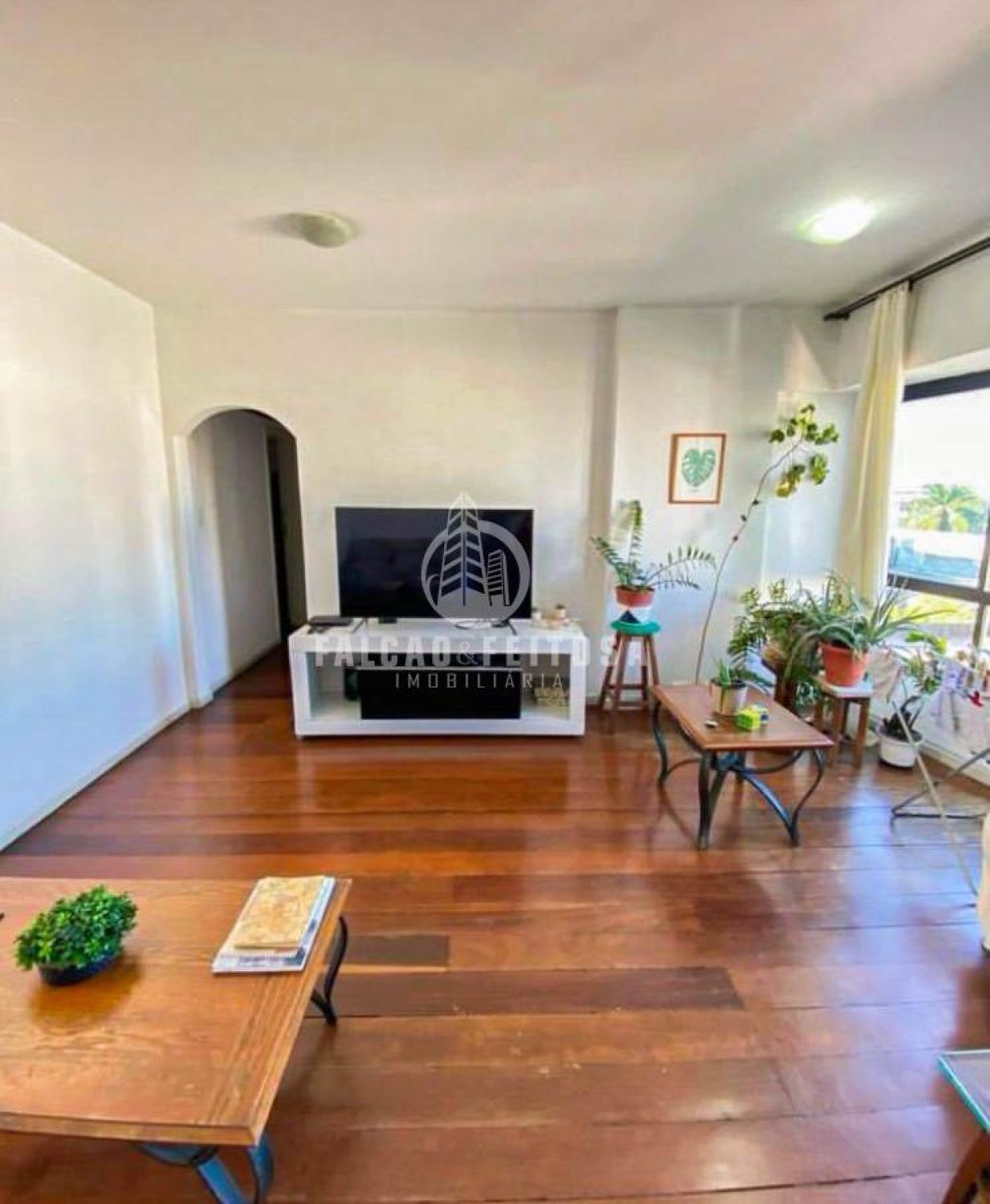 Apartamento à venda no Canela