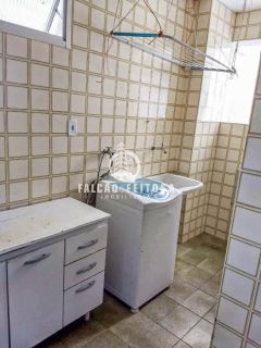 Apartamento à venda no Canela