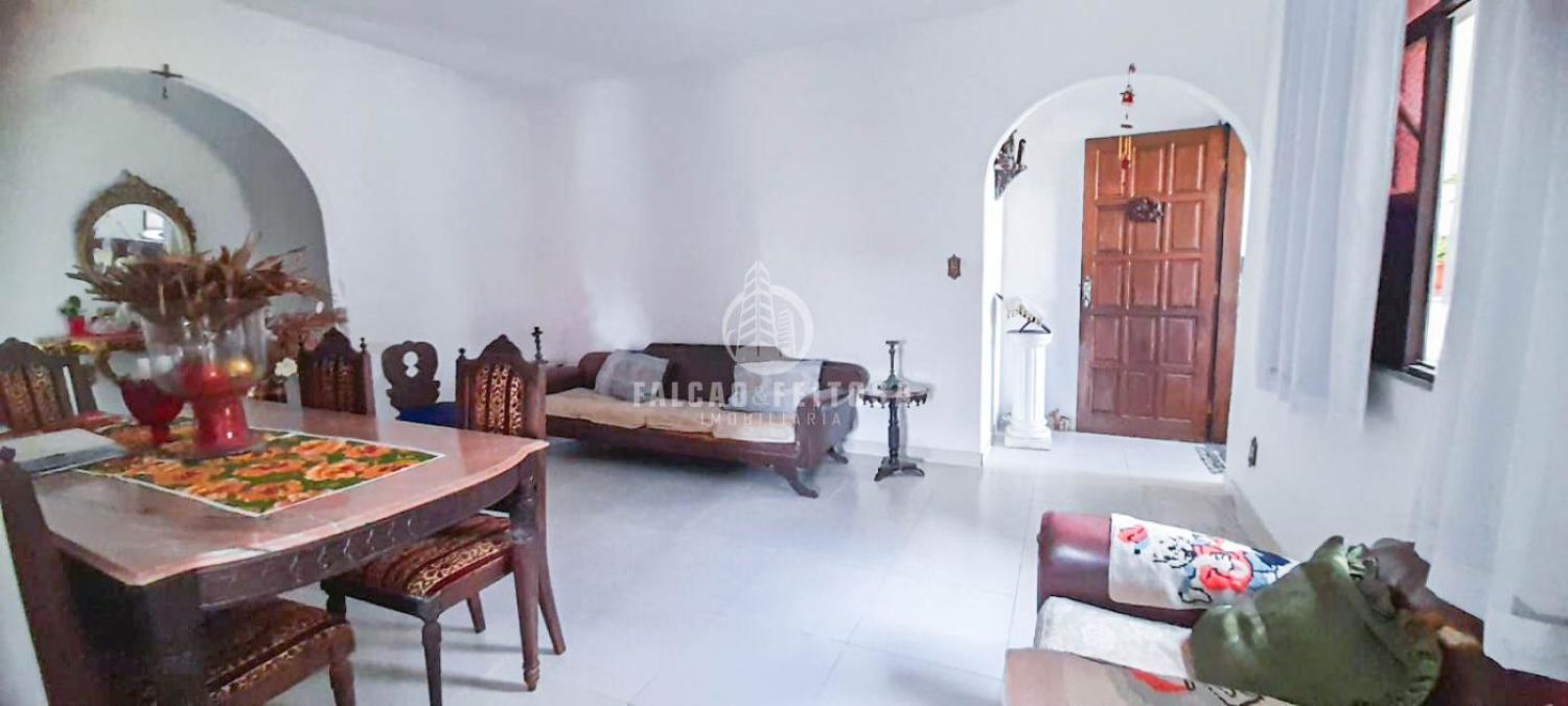 Casa à venda em Piatã