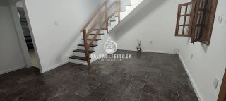 Casa à venda em Itapuã