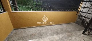 Casa à venda em Itapuã