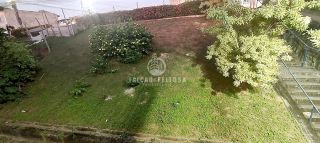 Casa à venda em Itapuã