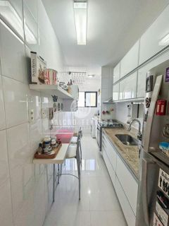 Apartamento à venda na Pituba