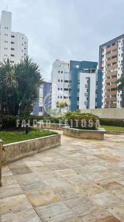 Apartamento à venda na Pituba