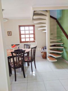 Casa à venda em Vila de Abrantes