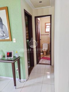 Casa à venda em Vila de Abrantes