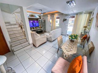 Casa Triplex à venda em Stella Maris