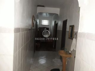 Casa à venda em Vila Laura