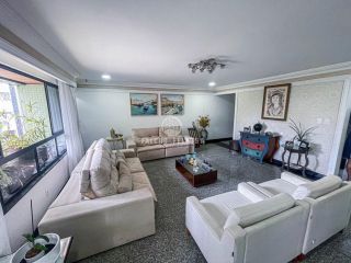 Apartamento à venda na Pituba