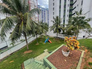 Apartamento à venda na Pituba