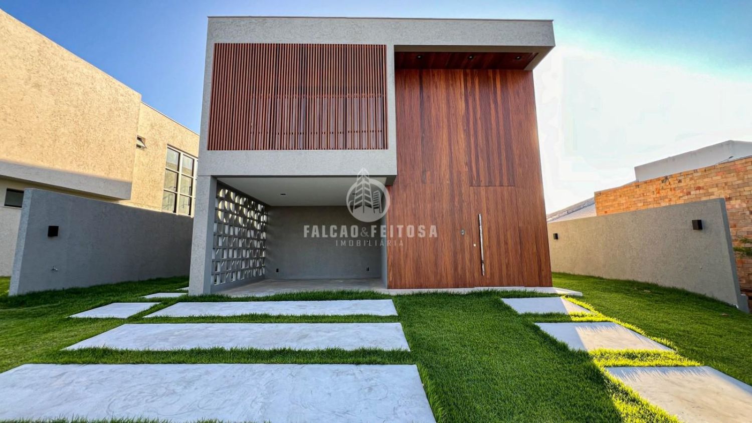 Casa à venda no Alphaville Litoral Norte 2