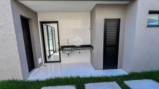 Casa à venda no Alphaville Litoral Norte 2