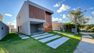 Casa à venda no Alphaville Litoral Norte 2