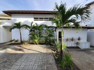 Casa à venda em Vilas do Atlântico