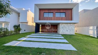 Casa à venda no Alphaville Litoral Norte 2