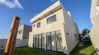 Casa à venda no Alphaville Litoral Norte 2