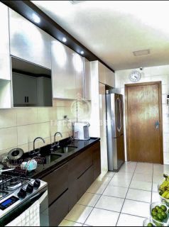 Apartamento à venda na Pituba