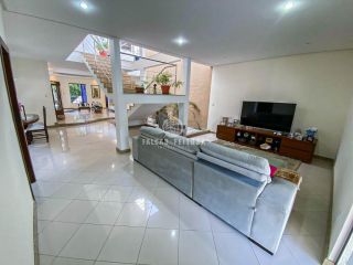 Casa à venda no Itaigara