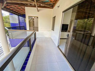 Casa à venda no Itaigara