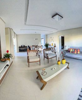 Casa à venda em Guarajuba (Monte Gordo)