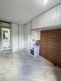 Apartamento à venda em Lauro de Freitas