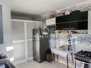 Casa à venda em Itapuã