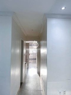 Casa à venda em Itapuã