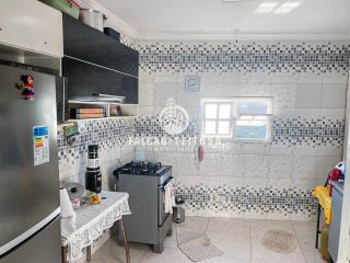 Casa à venda em Itapuã