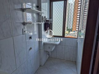 Apartamento à venda na Pituba