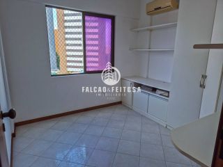 Apartamento à venda na Pituba