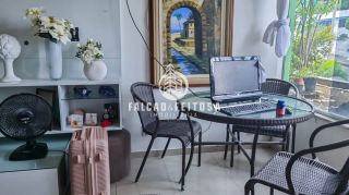 Apartamento à venda na Pituba
