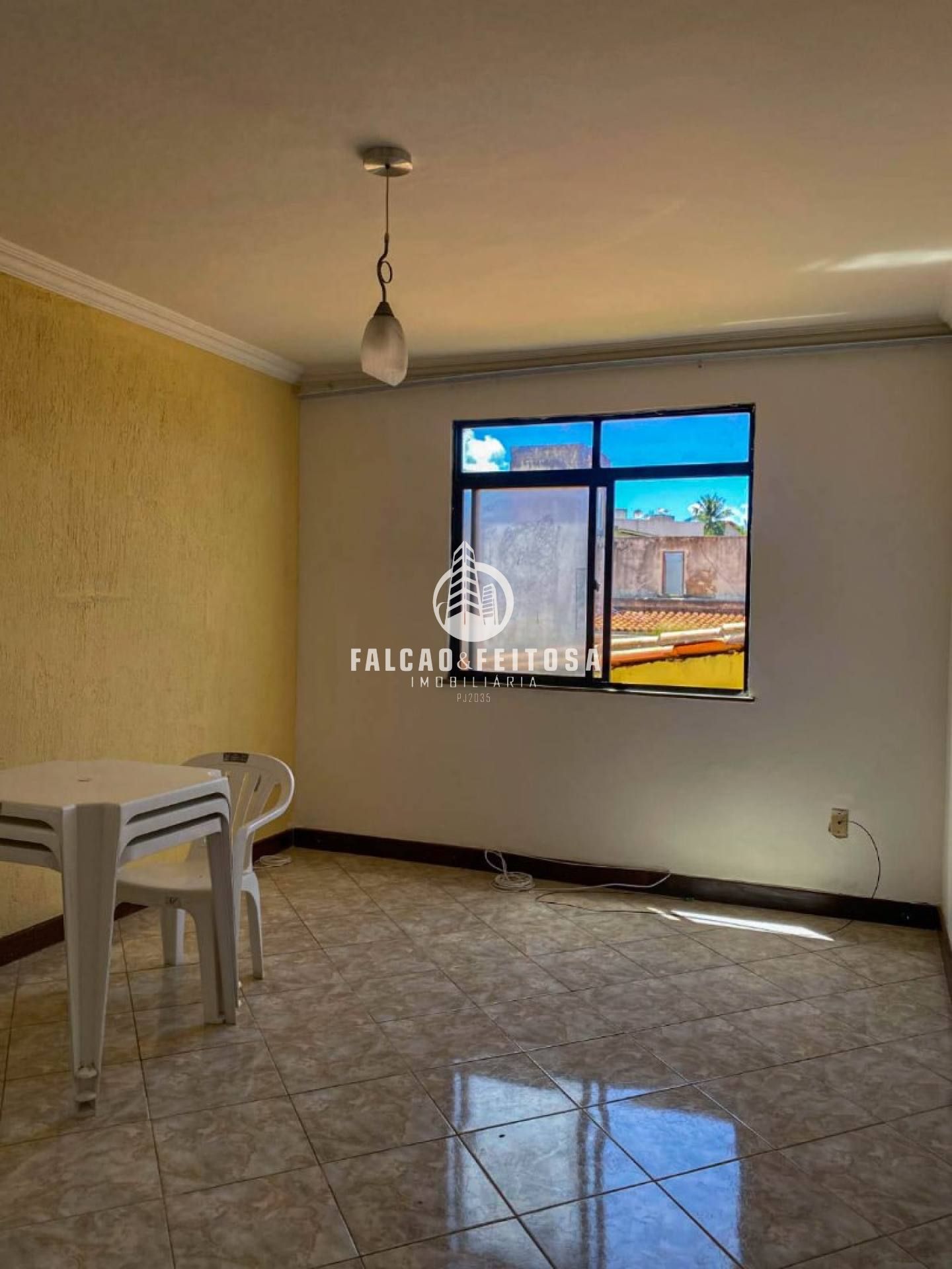 Apartamento Cobertura à venda em Itapuã